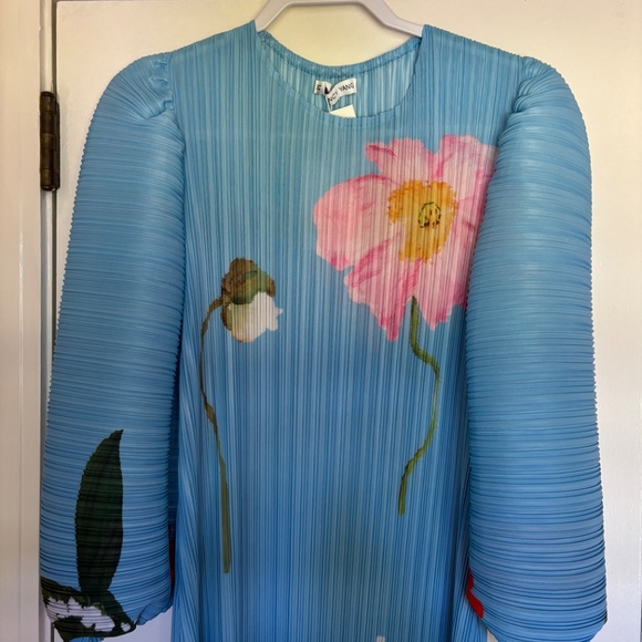 Nancy Yang Crinkled Puff Sleeve Dress NWT - Picture 4 of 8